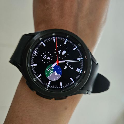 Samsung Galaxy Watch 4, classic
