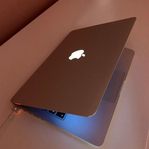 MacBook Pro 13" (2013) 2,6 GHz i5, 8GB DDR3