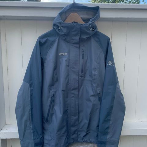 Bergans jakke XL