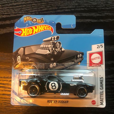 1:64 Hot wheels Rodger Dodger