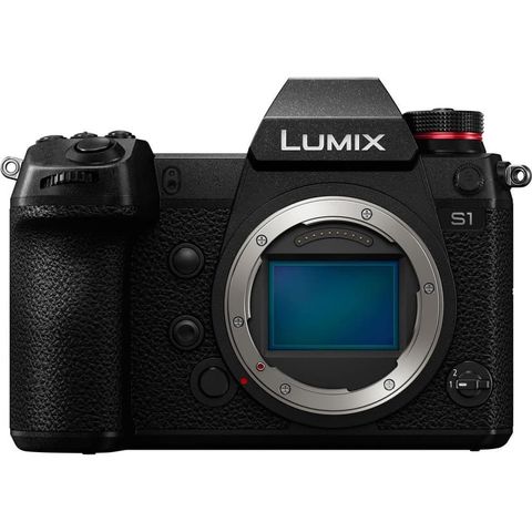 Lumix S1