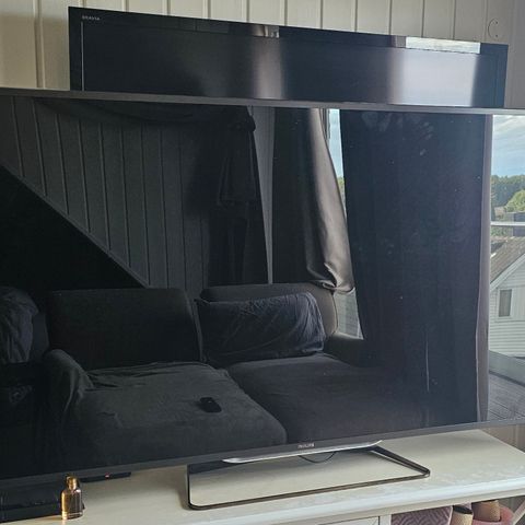 65" Philips