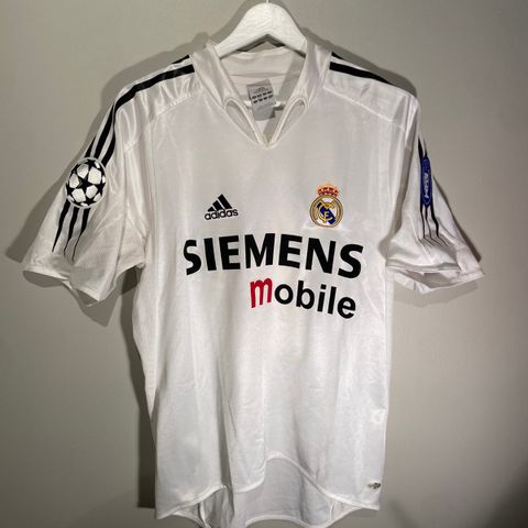Real Madrid Hjemmedrakt 2004/2005 #23 Beckham