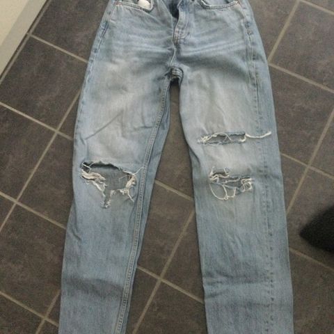 Gina Tricot jeans, str 34