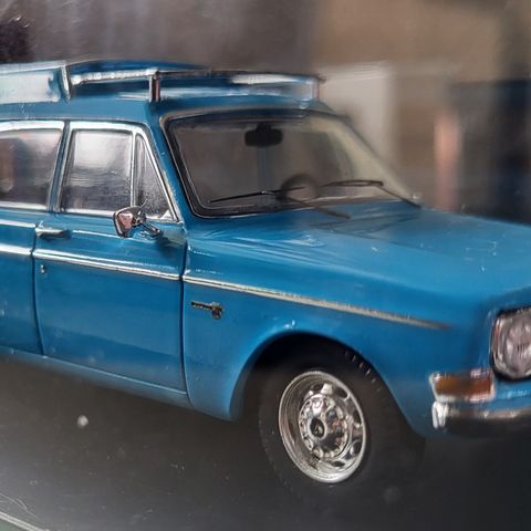 Volvo 145 Express blå