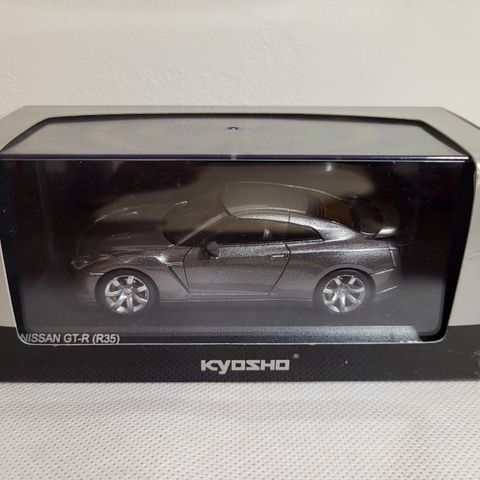 1:43 Kyosho Nissan GT-R (R35)