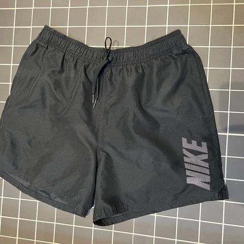 Nike og Adidas Trenings Shorts Pakke 2 stk