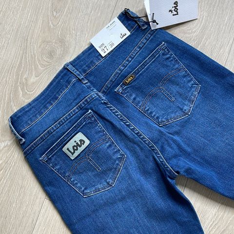 NY blå jeans fra LOIS i størrelse 27/30