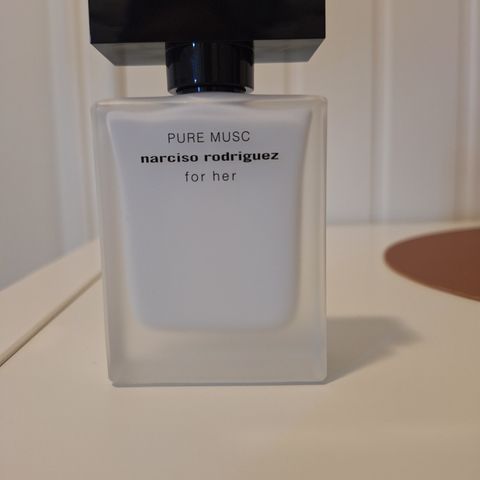 PURE MUSC narciso rodriguez for her