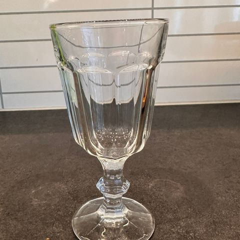12 stk vinglass fra IKEA