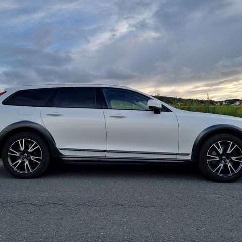 Sommerhjul til Volvo V90 CC