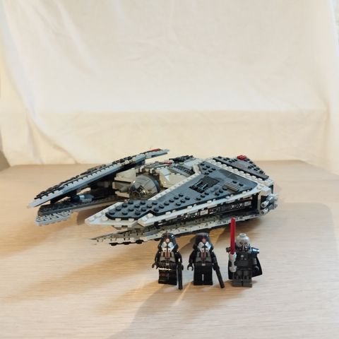 9500 LEGO Star Wars The Old Republic Sith Fury-class Interceptor