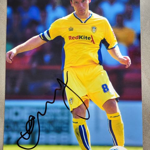 Alan Thompson (Leeds United) autograf