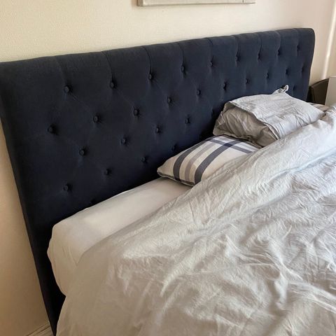 Mørkeblå sengegavl i 100% lin (180 cm)