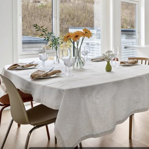 Beige LIDÅS spisestol fra IKEA