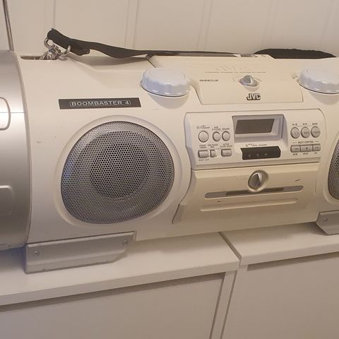 JVC Radio cd kassett spiller