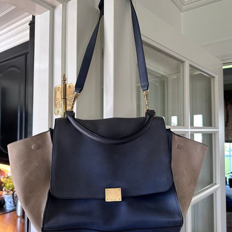 Celine Trapeze medium