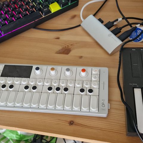 Teenage Engineering OP-1 field