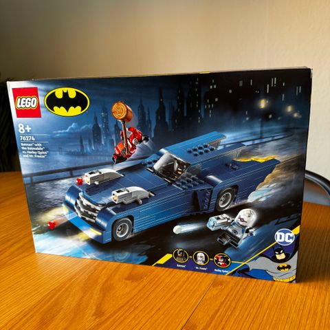 Lego Batman med Batmobile mot Harley Quinn og Mr. Freeze