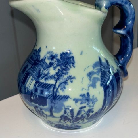 Antikk mugge Ironstone Victoria Ware Blue White Pitcher