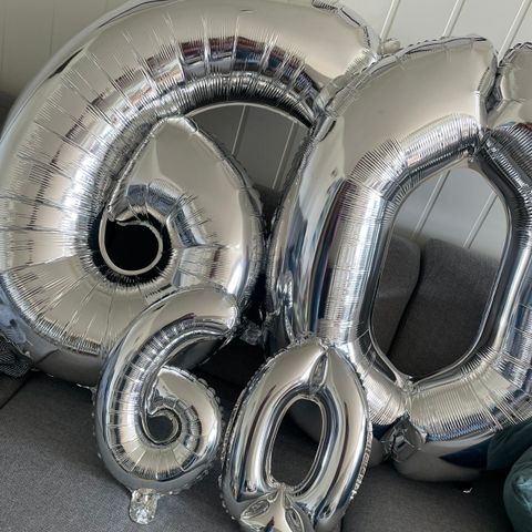 60 års ballonger - Må hentes idag, søndag