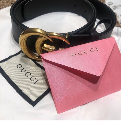 Gucci Marmont belt