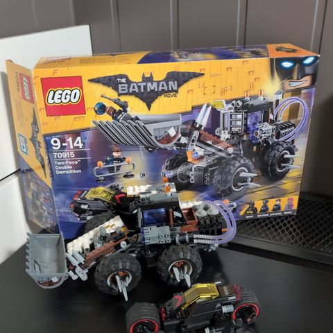 Lego Two-Face double demolition  70915