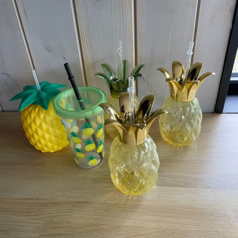 Ananas drikkeflasker