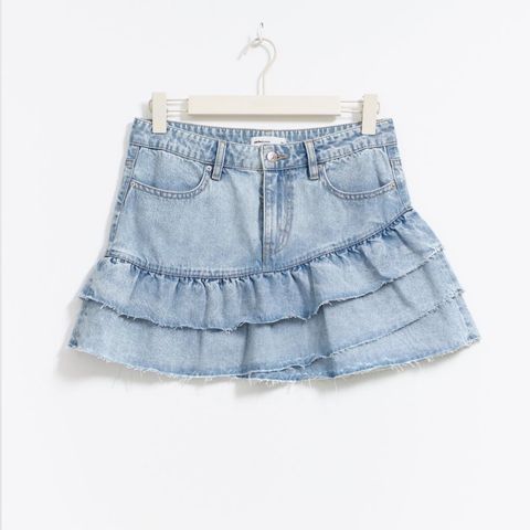 frill denim skjørt fra Gina tricot Strl:36