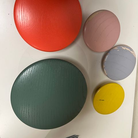 Muuto dots klesknagger