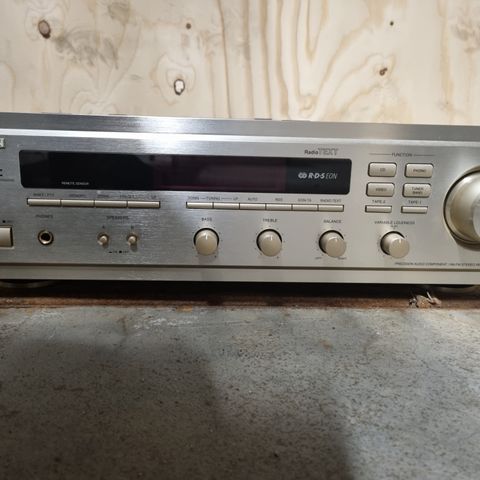 Denon DRA 1000 forsterker