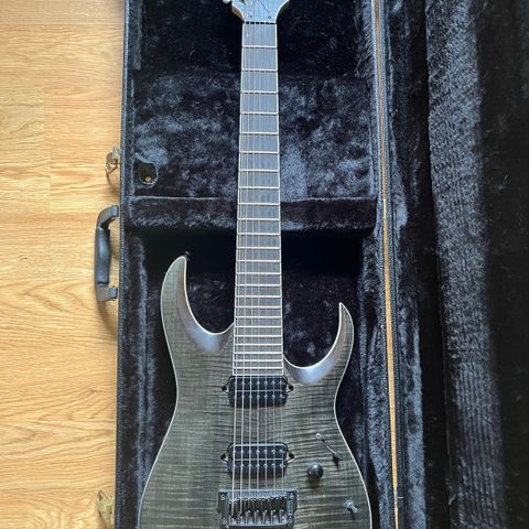 Ibanez 7 strenger