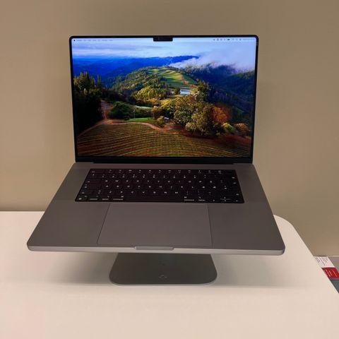 Macbook Pro 16" M1 MAX 32GB 1TB