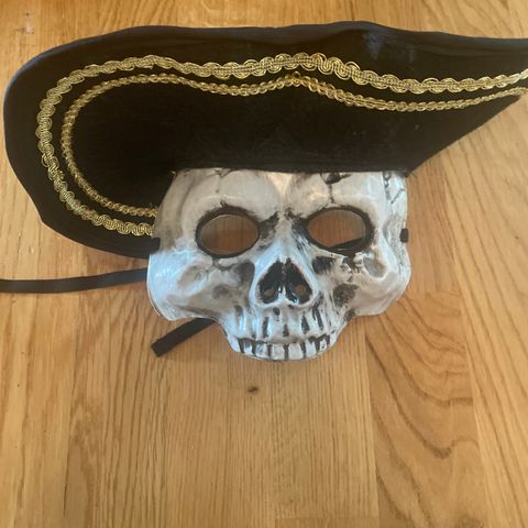 Halloween mask