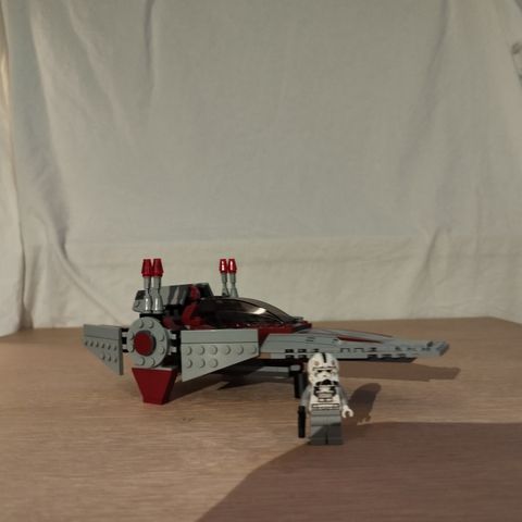 75039 LEGO Star Wars V-Wing Starfighter