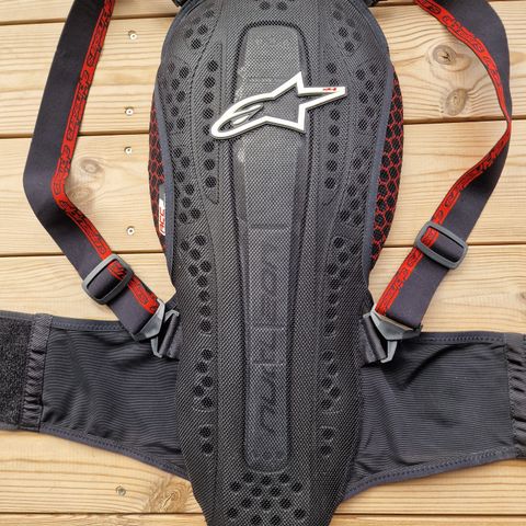 Alpinestars ryggskinne str. M, Nucleon KR-2