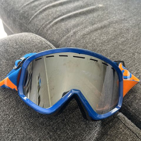 Scoot Mc og slalombriller