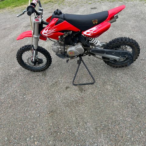 Bse crosser 125cc