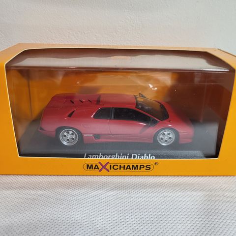 1:43 Maxichamps Lamborghini Diablo