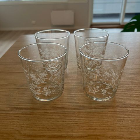 Ikea glass med blomster