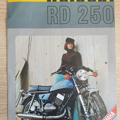 Yamaha RD 250 brosjyre