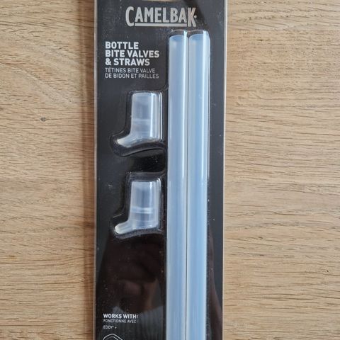 2 pck camelbak Eddie + sugerør/ tut