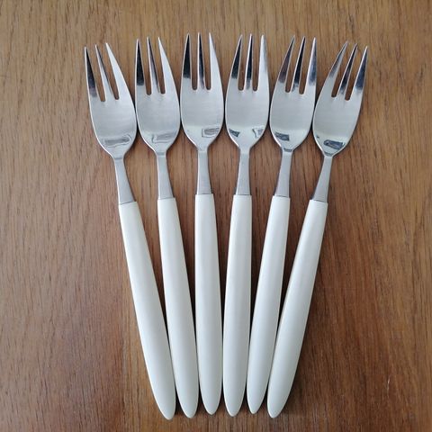 Retro Øyo Grace - 6 gafler (400,- samlet)