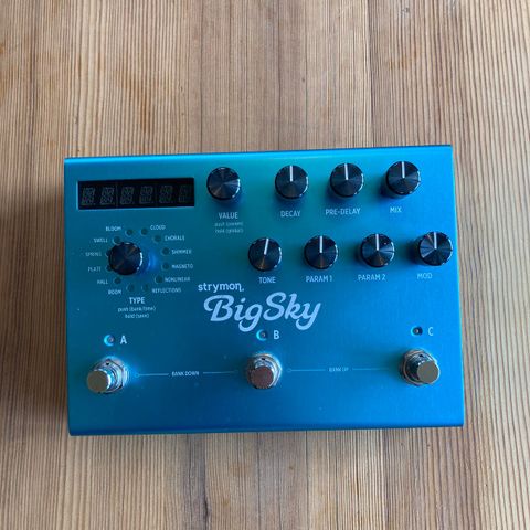 Strymon Big Sky