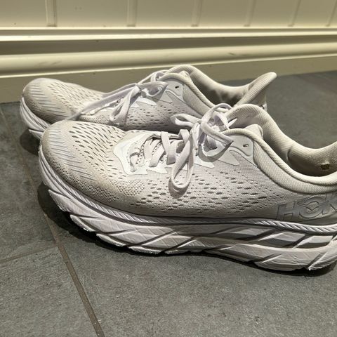 Hoka Clifton 7 i str 41 1/3