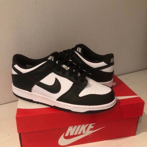 Nike dunk low white black panda 38,5