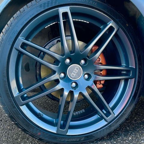 Selger Audi R19 felger med 245/35 R19 Landsail dekk. Passer også til VW/Skoda