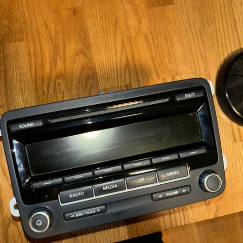 Bilradio til Volkswagen Golf