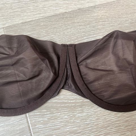 Skims balconette bra 38C