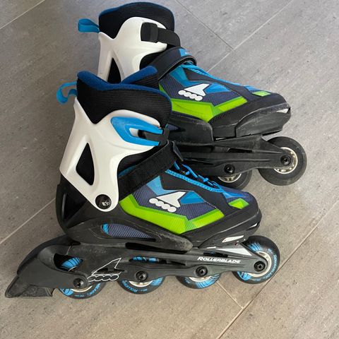 Rollerblade Arrow str 36-40 (justerbare)